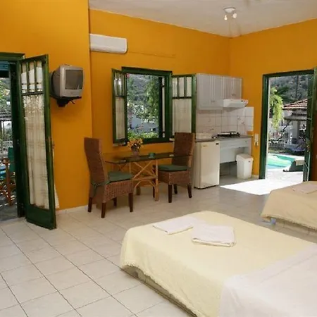 Aquarius Exclusive - Breakfast And Meal Included 3* Candia